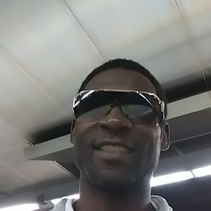 Meet your Posher, Ira